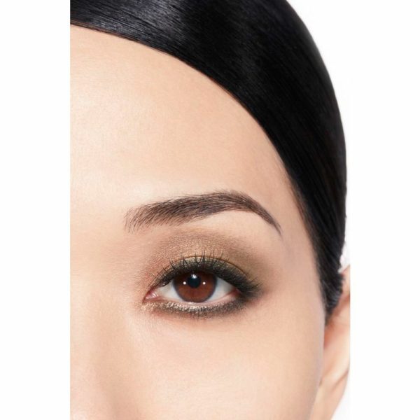 3145891643183-4-chanel-les-4-ombres-318-blurry-green-2-g.jpg