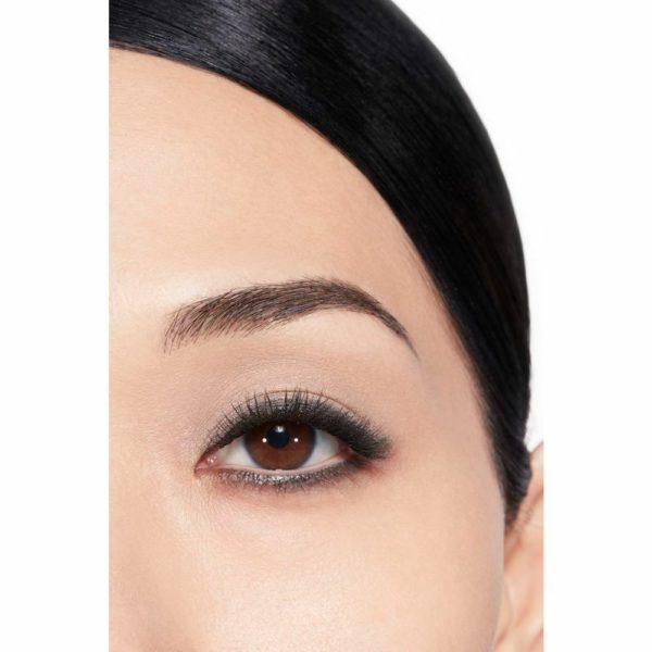 3145891643220-4-chanel-les-4-ombres-322-blurry-grey-2-g.jpg
