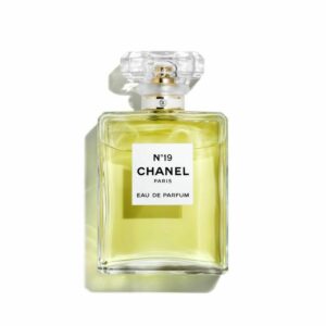 3145891195309-CHANEL-N°19-Eau-de-Parfum-spray-100-ml.jpg
