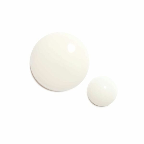 3145891402407-3-chanel-le-lift-fluide-smooths-firms-mattifies-50-ml.jpg