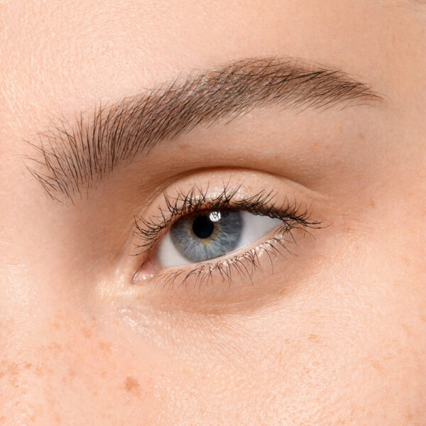3346470439719-3-Guerlain-Brow-G-Eyebrow-Pen-03-Medium-Brown.jpg
