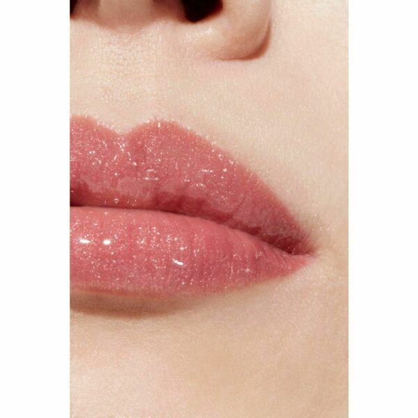 3145891567182-4-chanel-rouge-coco-gloss-119-bourgeoisie-5,5-g.jpg