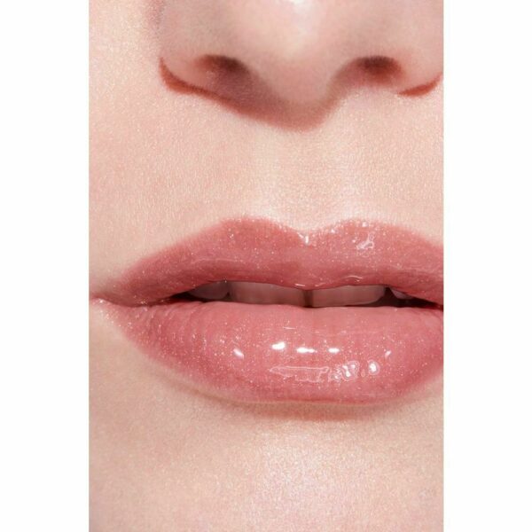 3145891567182-6-chanel-rouge-coco-gloss-119-bourgeoisie-5,5-g.jpg