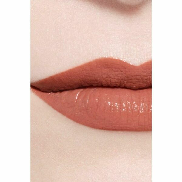 3145891650624-6-chanel-rouge-allure-laque-62-still-5,5-ml.jpg