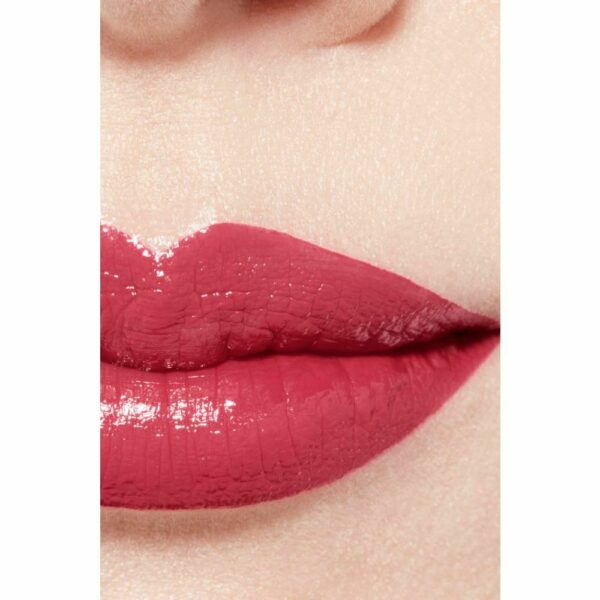3145891650648-4-chanel-rouge-allure-laque-64-exigence-5,5-ml.jpg