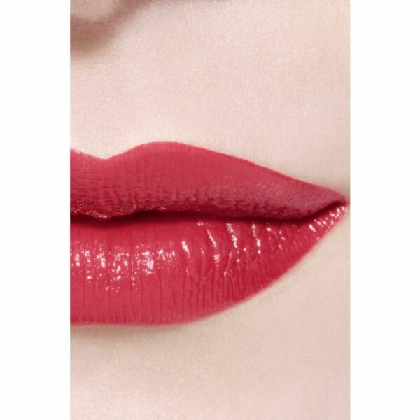 3145891650648-6-chanel-rouge-allure-laque-64-exigence-5,5-ml.jpg