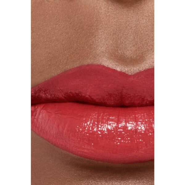 3145891650655-5-chanel-rouge-allure-laque-65-imperturbable-5,5-ml.jpg