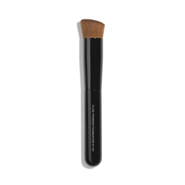 CHANEL Fluid And Powder Found. Brush 2in1